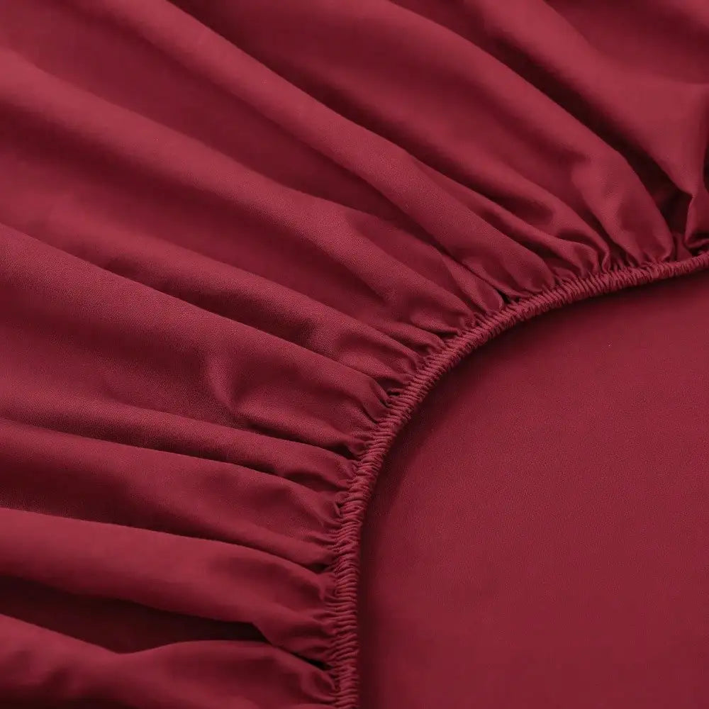 Queen Size 4-Piece Bedding Set Soft Comfortable Bed Sheet Set with Pillowcases