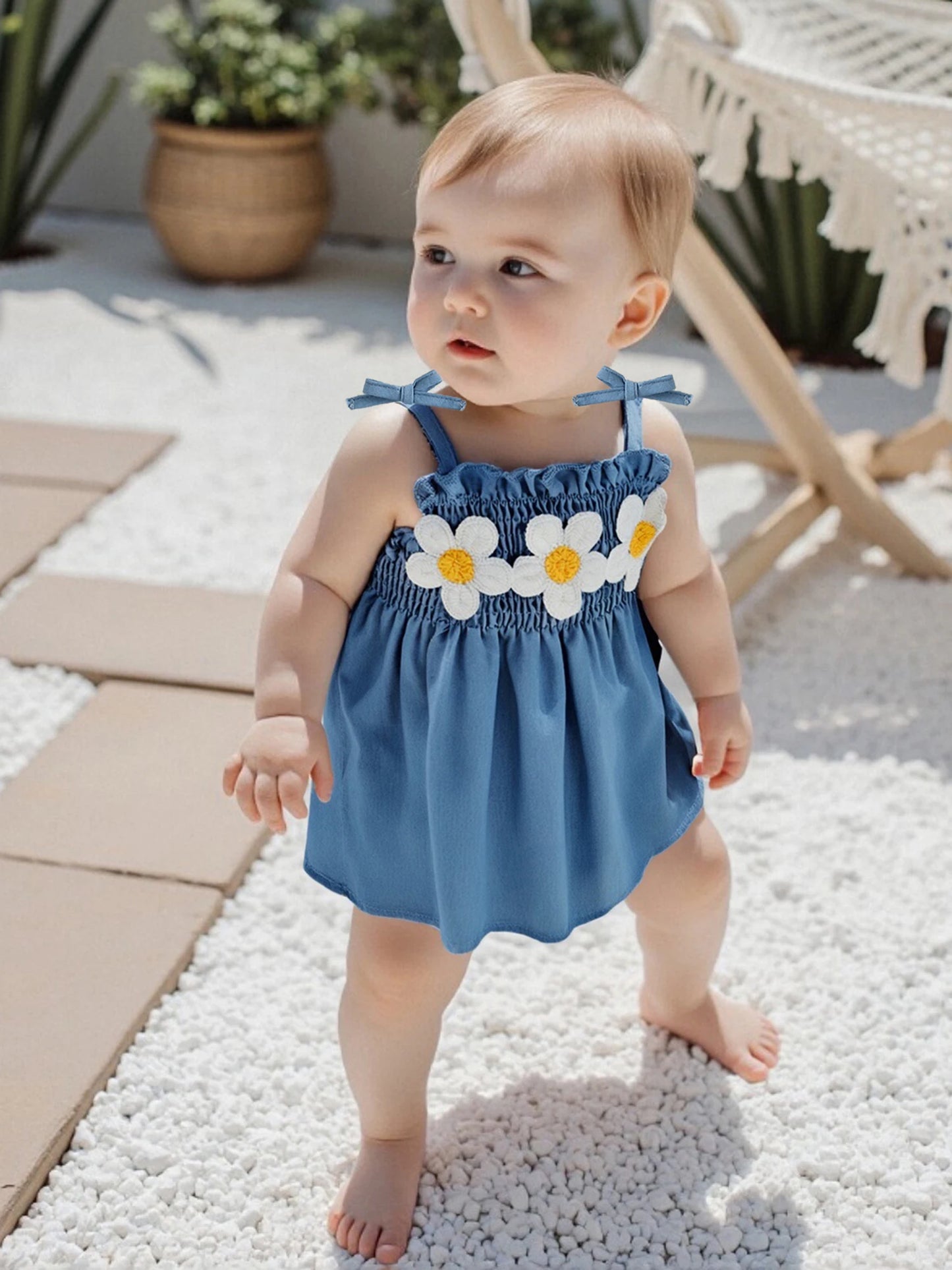 Toddler Girls Summer Outfits Sleeveless Floral Print Ruffle Tank Tops and Shorts Sets with Bow Detail