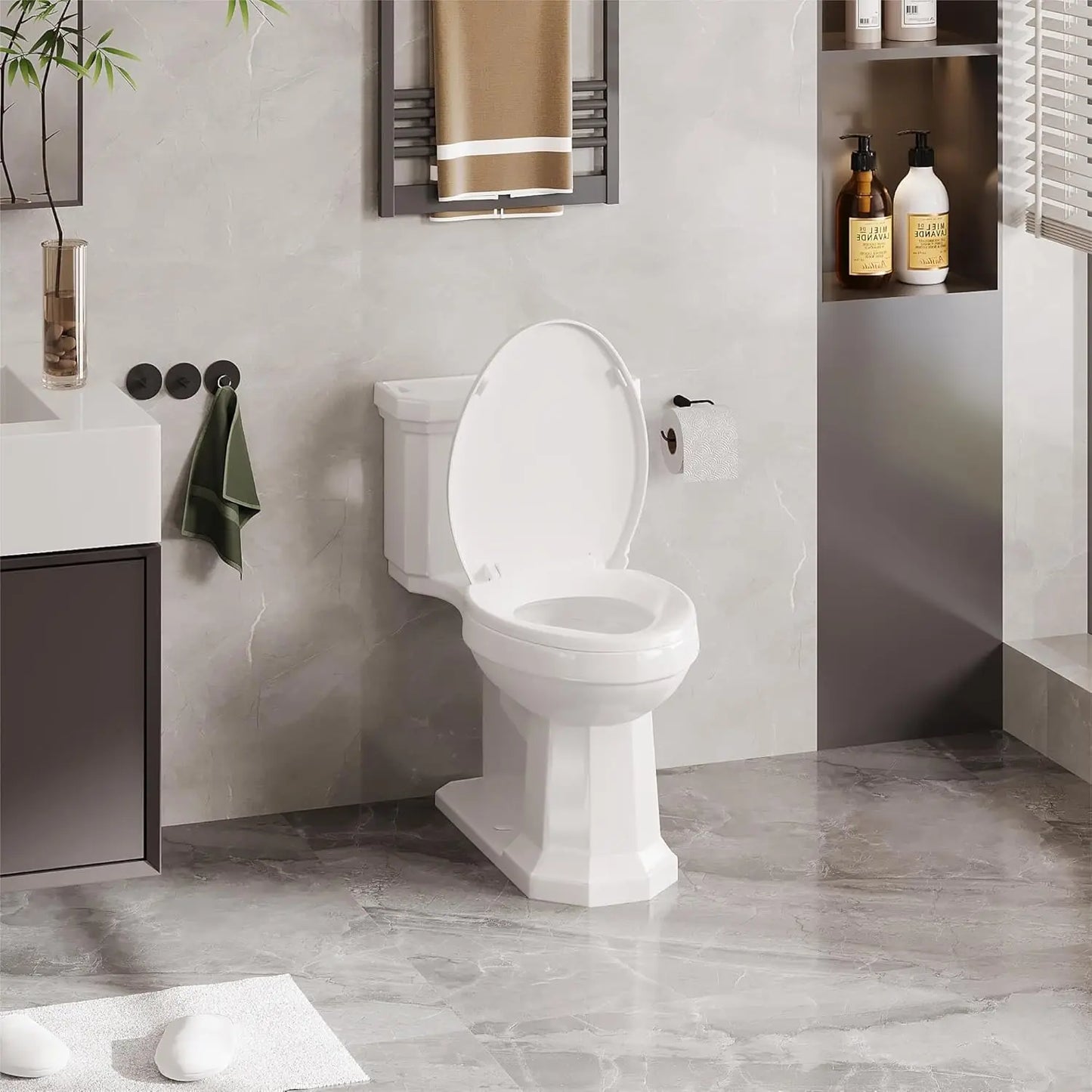 Twister.Ck Quiet Close Toddler Toilet Seat With Non Slip Bumpers
