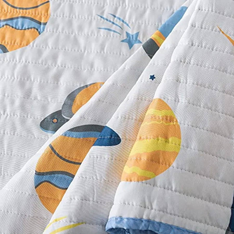 Space Quilt Set With Shams Solar System And Astronaut Design