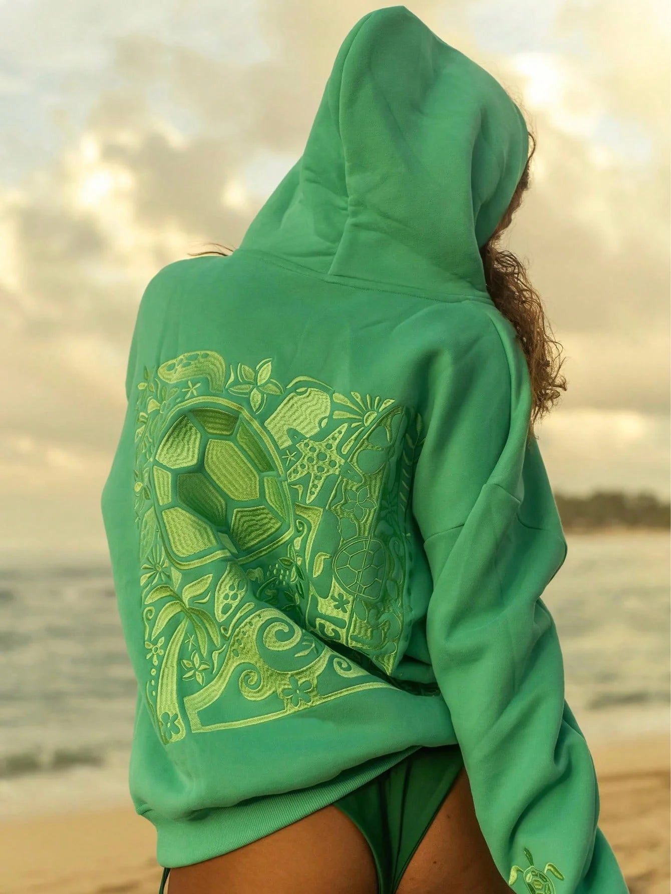Women Embroidered Ocean Pattern Hoodie With Turtle Embroidery