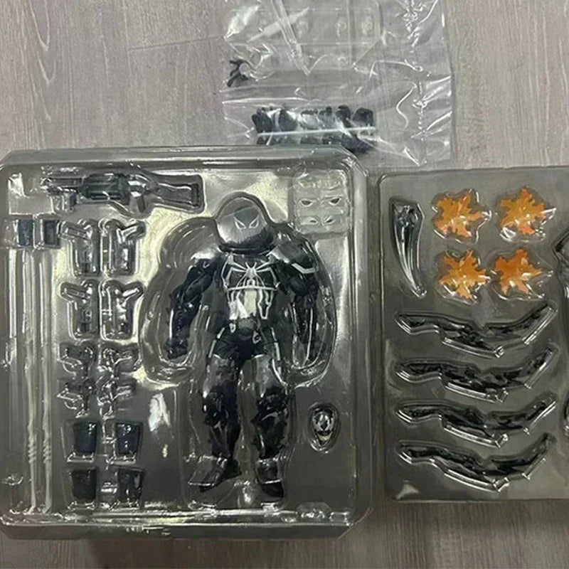 Kaiyodo Revoltech Venom Agent Yamaguchi Eugene Thompson Collectible Figure